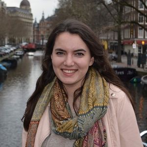 Meet your Posher, Cayla